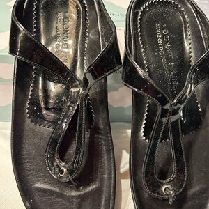 Pre owned Donald J Pliner sandal, size 6.5